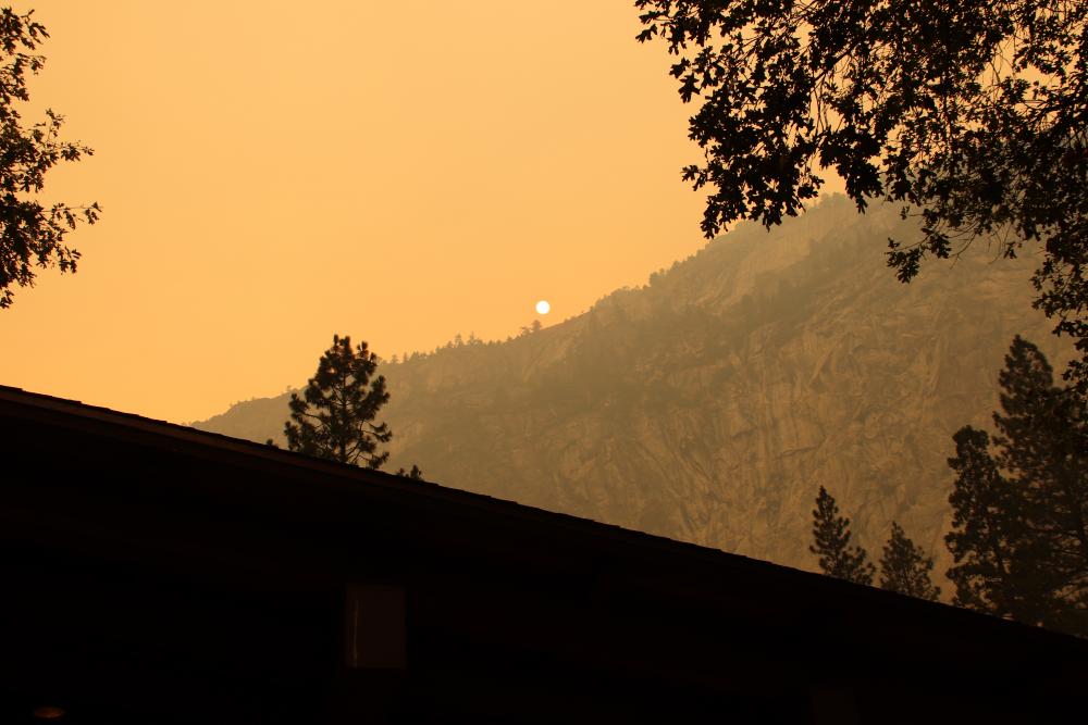 Blick aus dem Yosemitte Valley / Yosemite Lodge, 20.07.2018 nachmittags