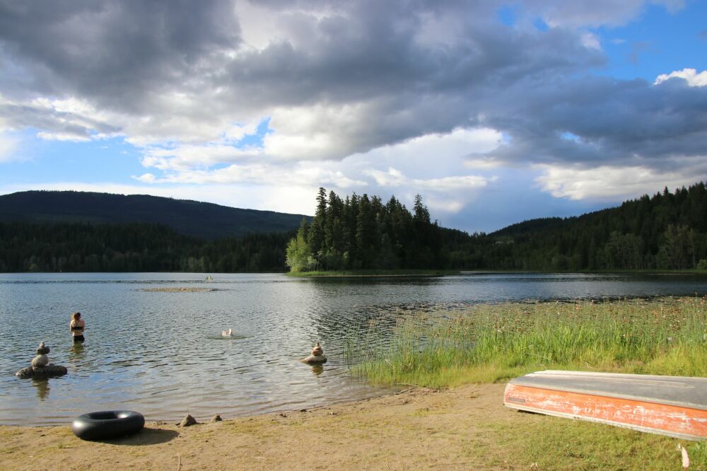 Dutch Lake Motel & RV Campground, Clearwater, British Columbia, Canada