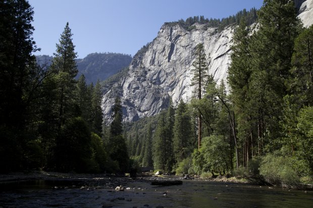 Merced River in der Nähe der Site 62 Lower Pines CG